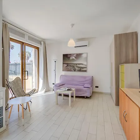 La Bergamina - Front - Happy Apartament San Bartolomeo Al Mare